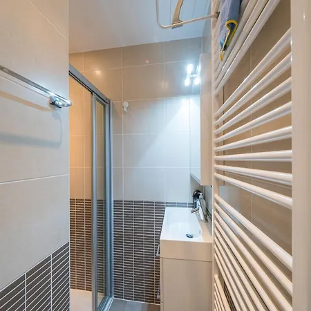 Daire Romantic Getaway With Terrace, Cleaning Included